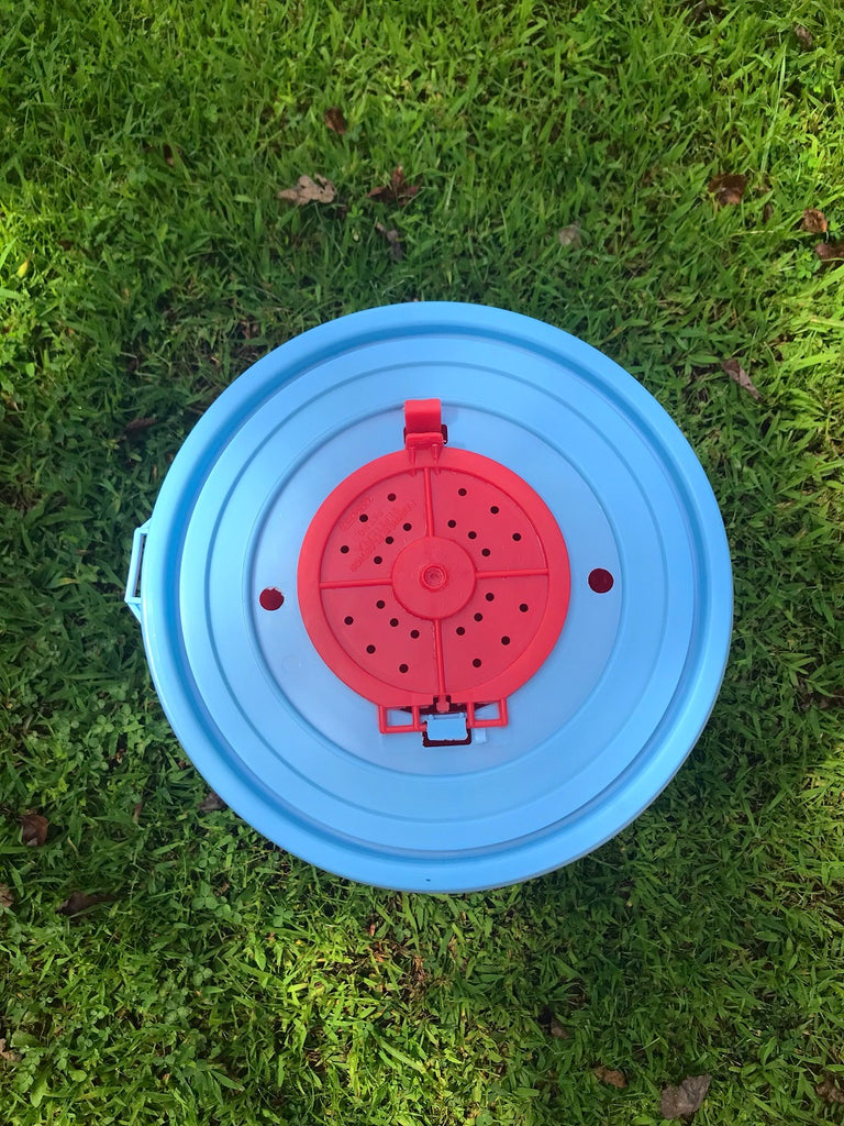 5 gallon bait bucket lid
